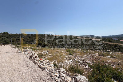 gradjevinsko-zemljiste-510-m2-u-zaledju-rogoznice_2