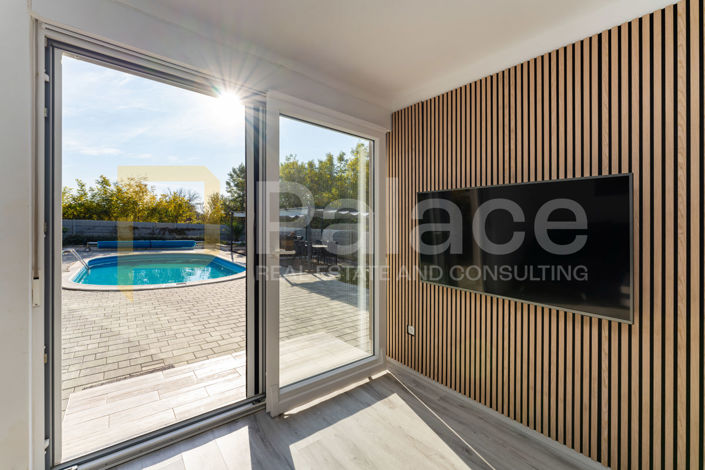 Image No.2-3 Bed House for sale
