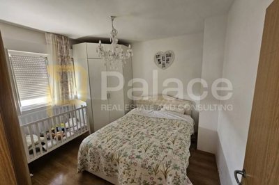 renoviran-stan-53-m-s-parkingom-i-vrtom-kastel-sucurac_2