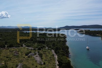 spektakularno-zemljiste-s-panoramskim-pogledom-na-kanal-sv_5
