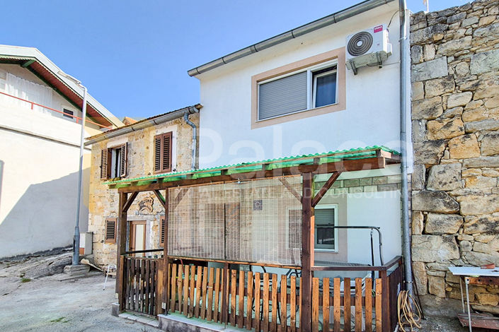 Image No.2-Maison de ville de 2 chambres à vendre à Šibenik-Knin