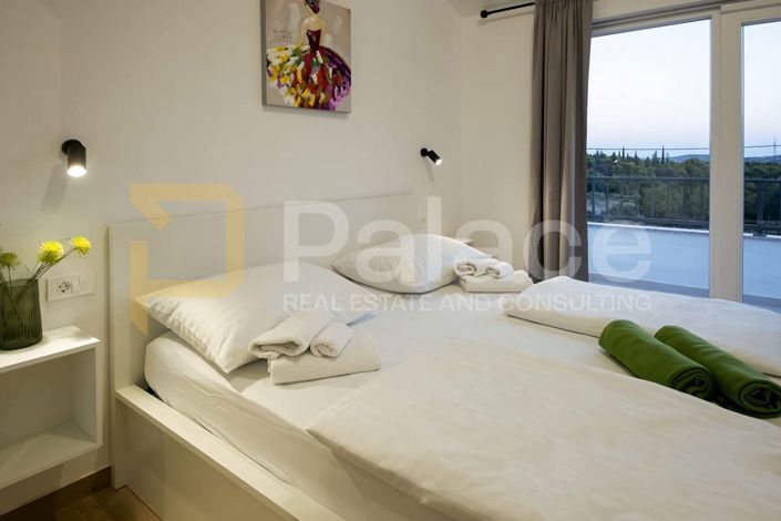 Image No.15-3 Bed Villa for sale