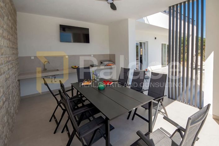Image No.22-3 Bed Villa for sale