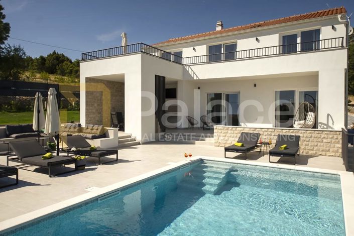 Image No.23-3 Bed Villa for sale