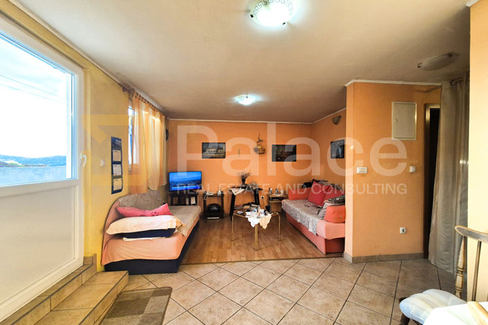 Image No.8-Appartement de 2 chambres à vendre à Sibenik