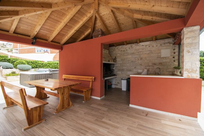 Image No.2-Villa de 6 chambres à vendre à Šibenik-Knin