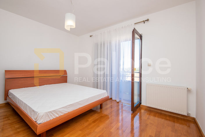 Image No.10-4 Bed Apartment for sale