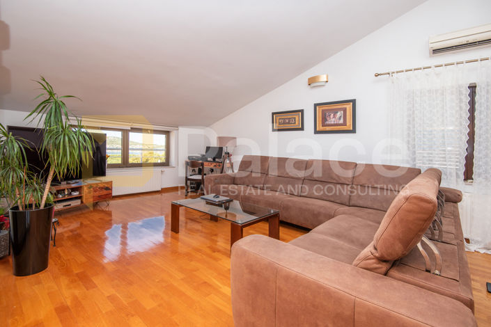 Image No.2-4 Bed Apartment for sale