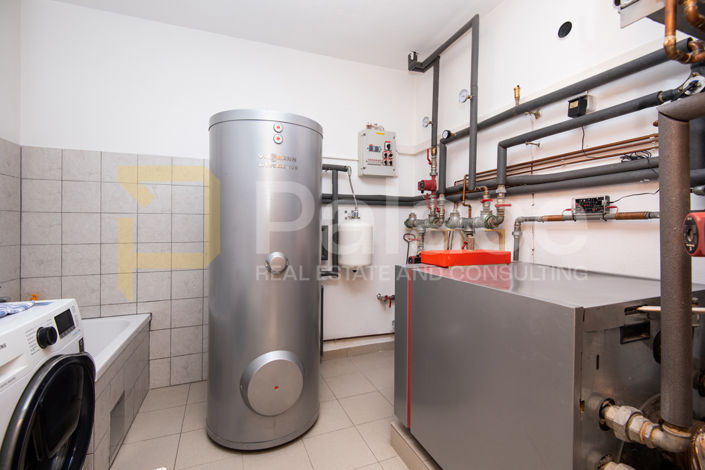 Image No.20-4 Bed Apartment for sale
