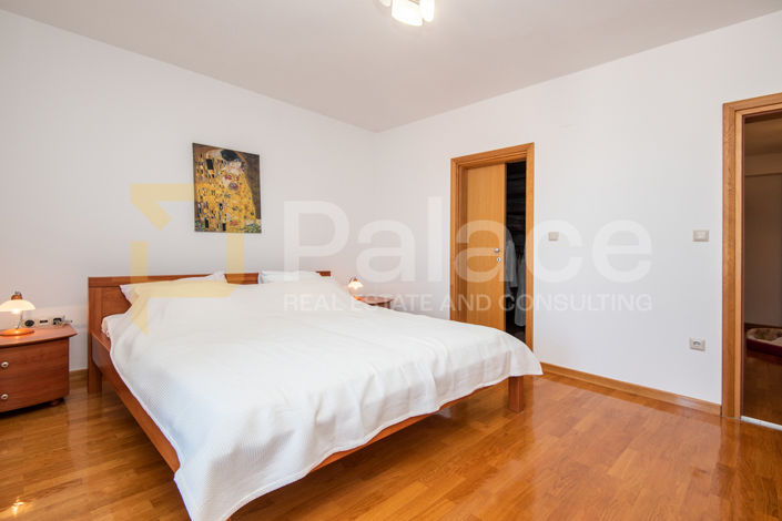 Image No.9-4 Bed Apartment for sale