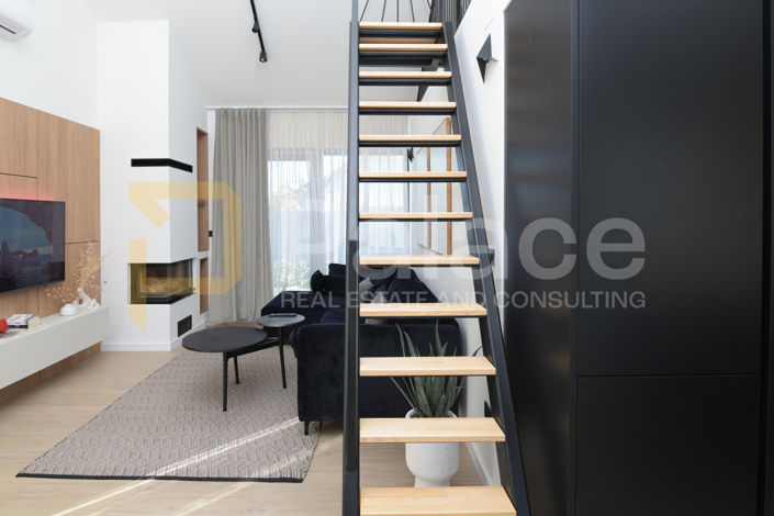 Image No.15-2 Bed House for sale