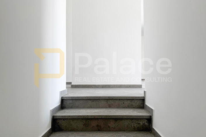 Image No.8-3 Bed Apartment for sale