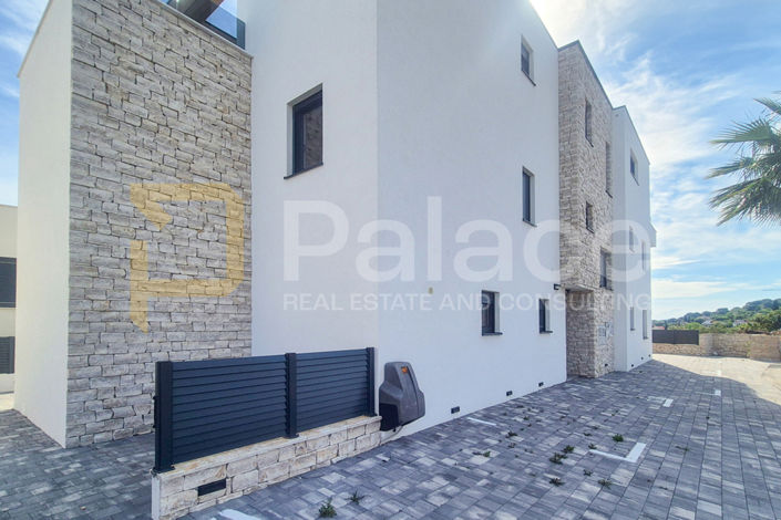 Image No.5-2 Bed Apartment for sale