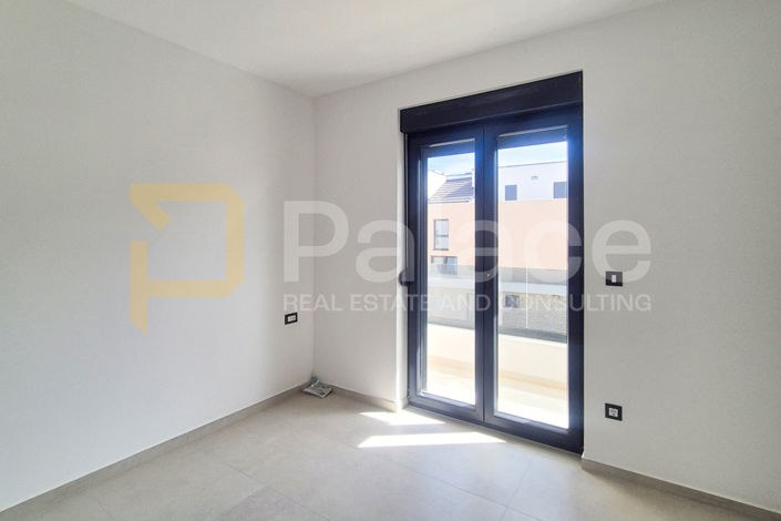 Image No.17-3 Bed Apartment for sale