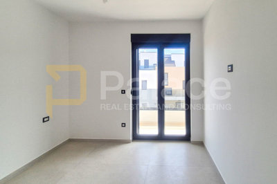 novi-trosoban-dvoetazni-stan-s1-s-dvoristem-i-2-parkinga_10