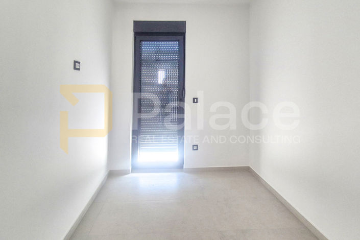 Image No.11-3 Bed Apartment for sale