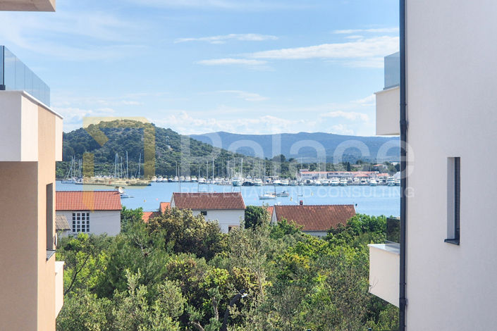 Image No.3-3 Bed Apartment for sale