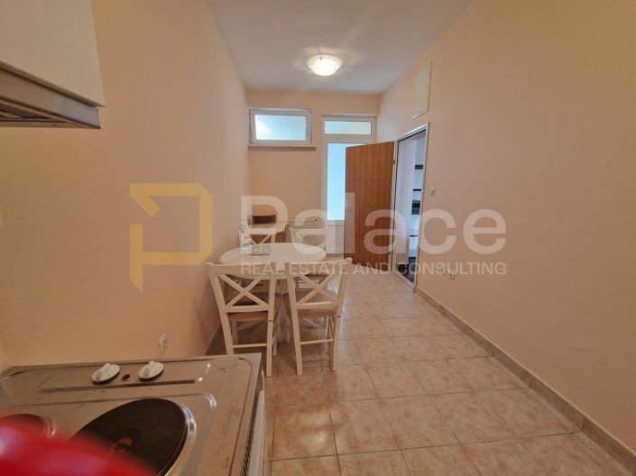 Image No.2-Commercial de 2 chambres à vendre à Zadar