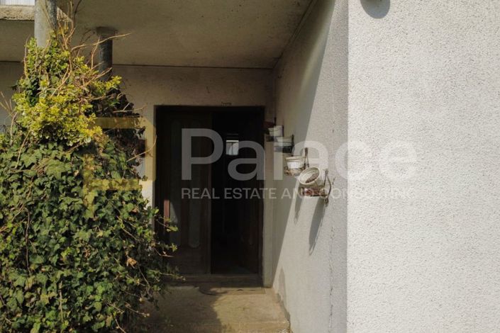 Image No.2-7 Bed House for sale