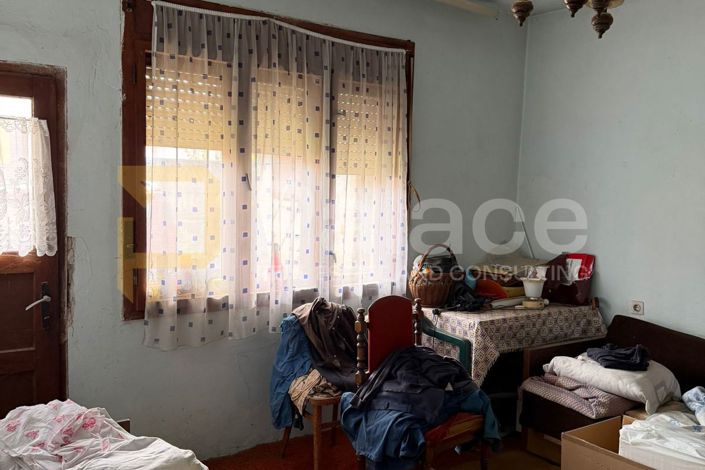 Image No.9-7 Bed House for sale