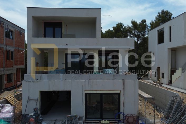 Image No.2-Villa de 5 chambres à vendre à Šibenik-Knin