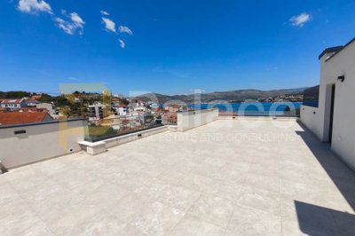 penthouse-s-pogledom-na-more-okrug-gornji_11