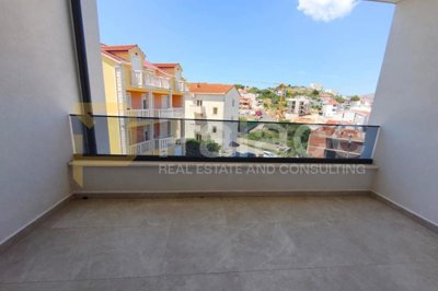 penthouse-s-pogledom-na-more-okrug-gornji_7