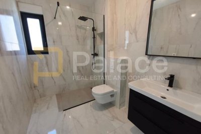 penthouse-s-pogledom-na-more-okrug-gornji_8