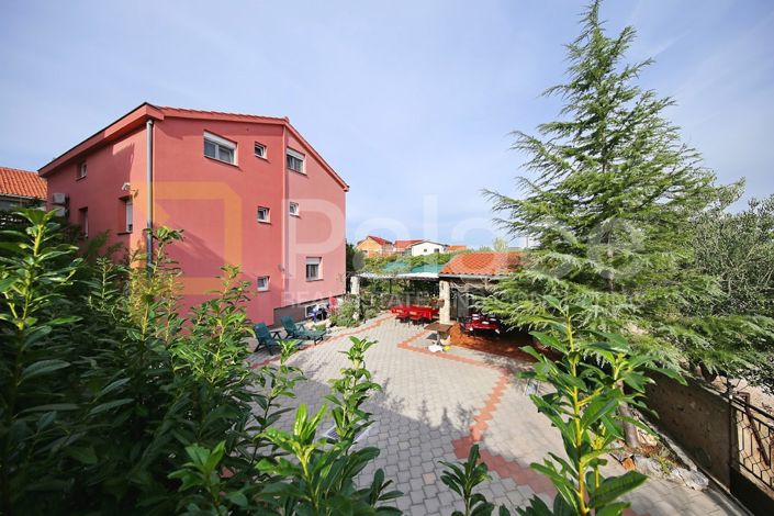 Image No.2-7 Bed House for sale