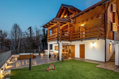kuca-s-okucnicom-idealna-za-turisticki-najam-250m2-gornji_13