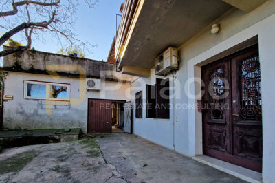 prizemlje-kuce-s-garazom-okucnicom-i-studio-apartmanom-u_1