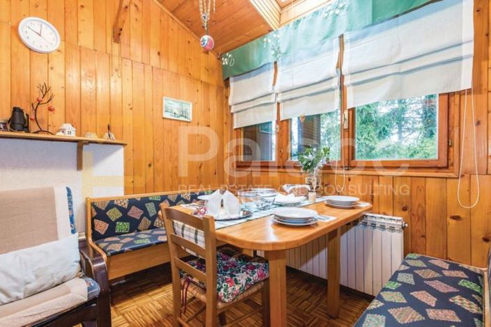 Image No.6-2 Bed House for sale
