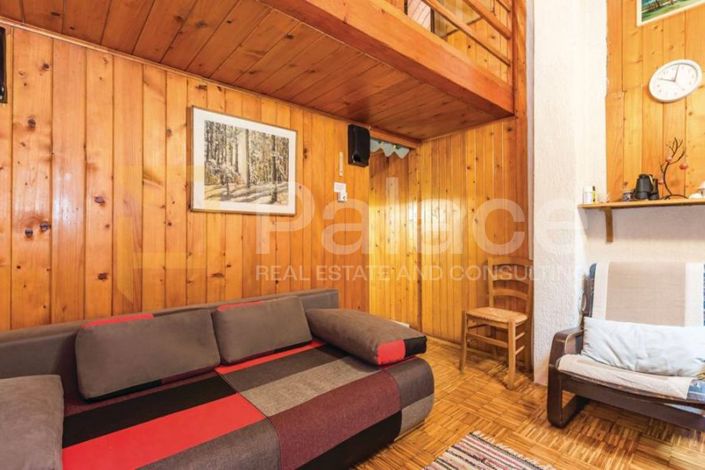 Image No.9-2 Bed House for sale