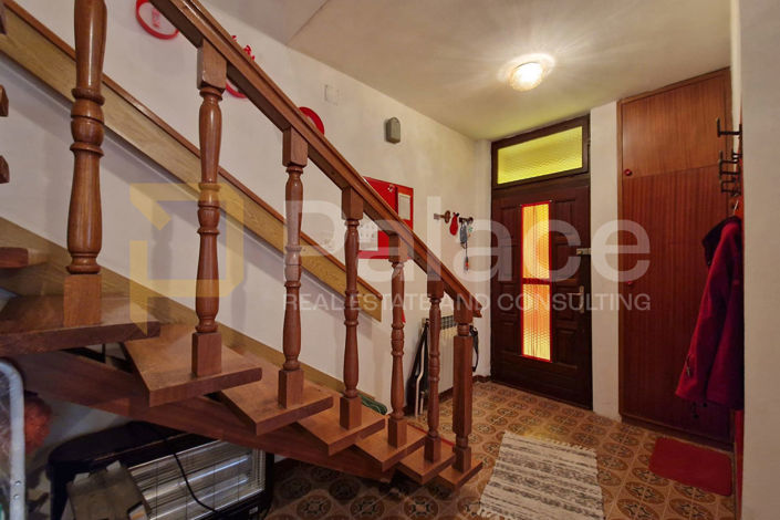 Image No.14-6 Bed Apartment for sale