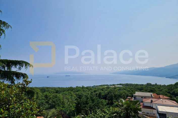 Image No.19-6 Bed Apartment for sale