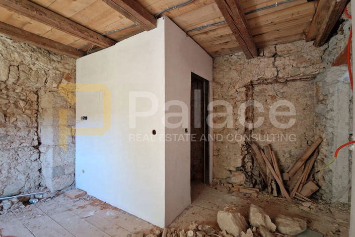 Image No.21-4 Bed House for sale