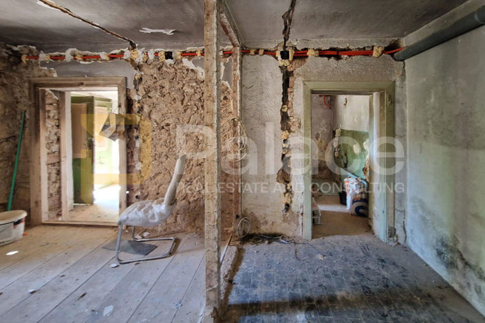 Image No.26-4 Bed House for sale