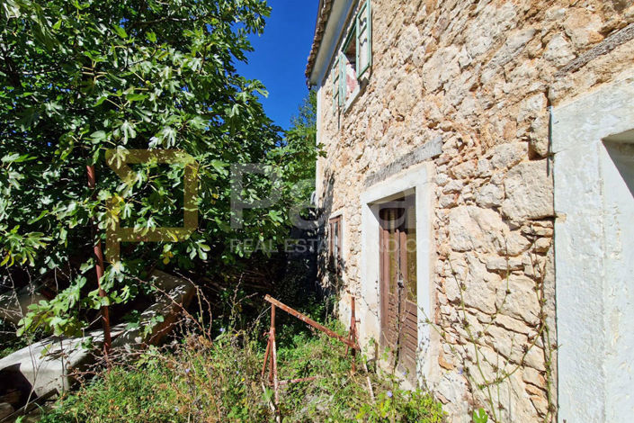 Image No.27-4 Bed House for sale