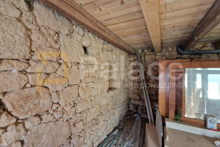 Image No.28-4 Bed House for sale
