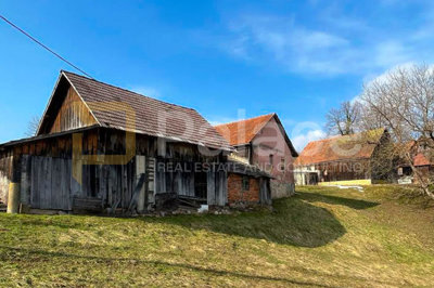 zemljiste-s-dozvolom-za-gradnju-kuce-s-bazenom-kod-kupe_7