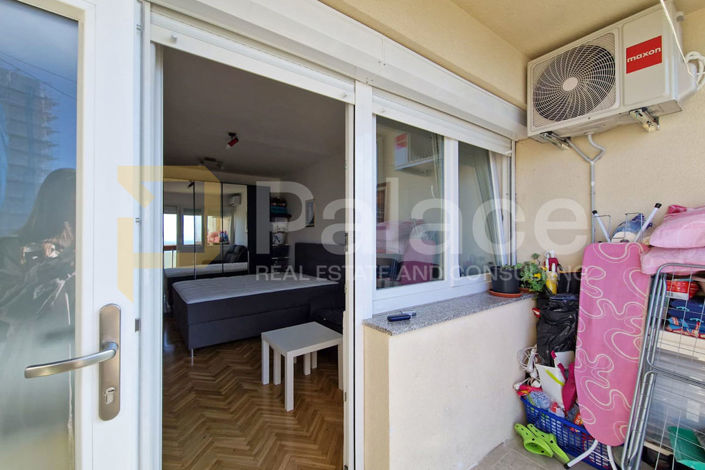 Image No.12-1 Bed Apartment for sale