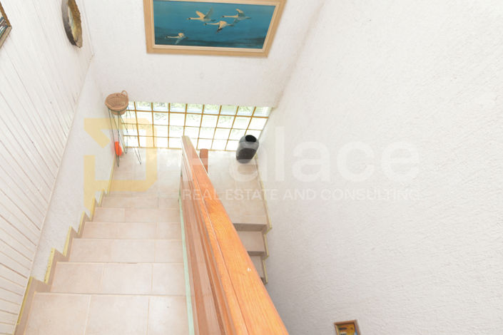 Image No.11-4 Bed House for sale