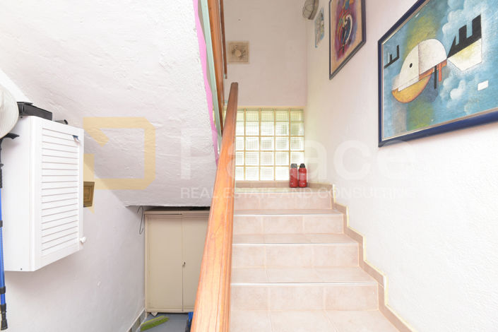 Image No.20-4 Bed House for sale