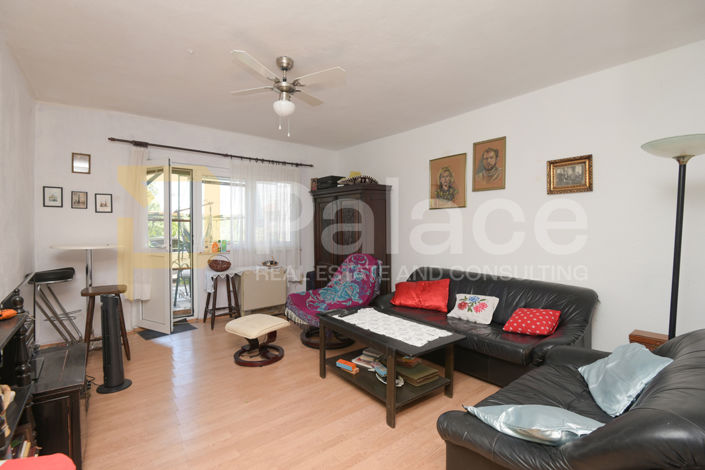 Image No.22-4 Bed House for sale