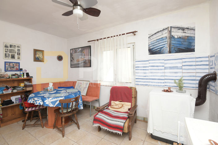 Image No.27-4 Bed House for sale