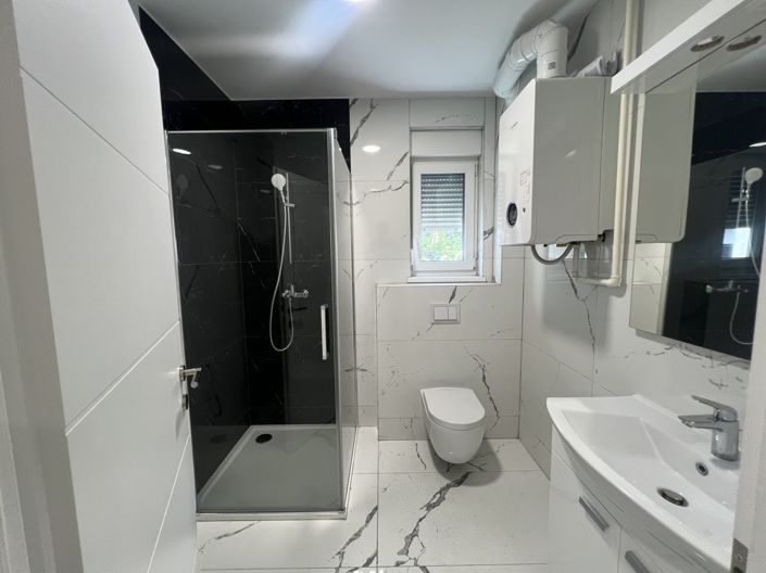 Image No.3-3 Bed Apartment for sale