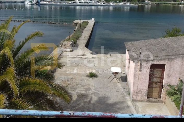 Image No.4-9 Bed House for sale
