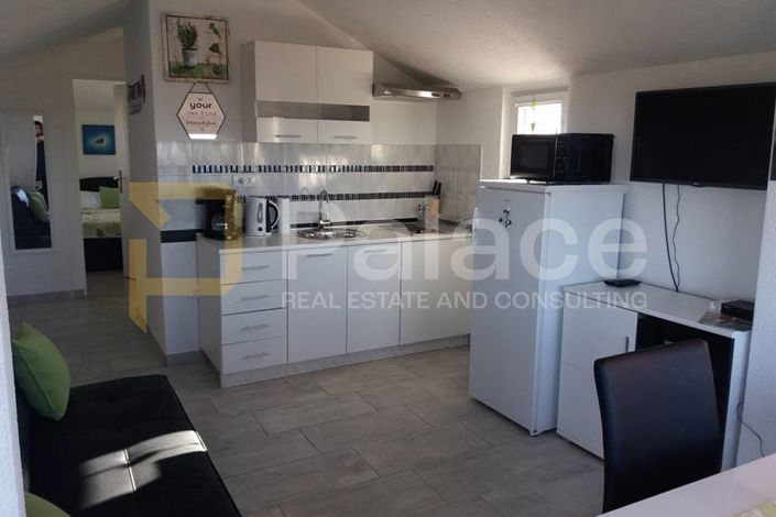 Image No.12-6 Bed House for sale