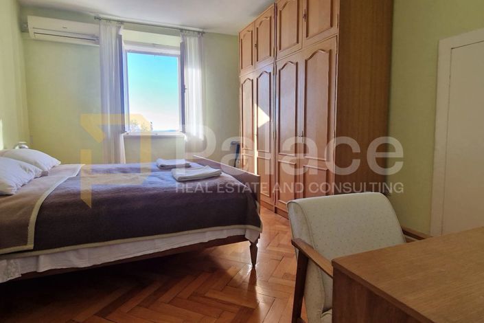 Image No.28-5 Bed Apartment for sale