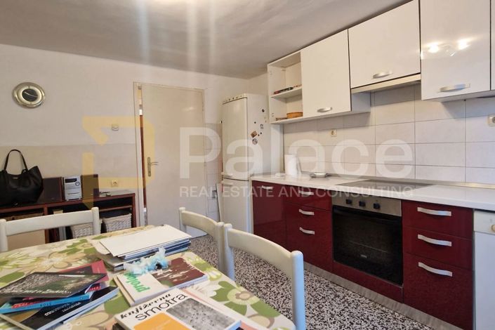 Image No.29-5 Bed Apartment for sale